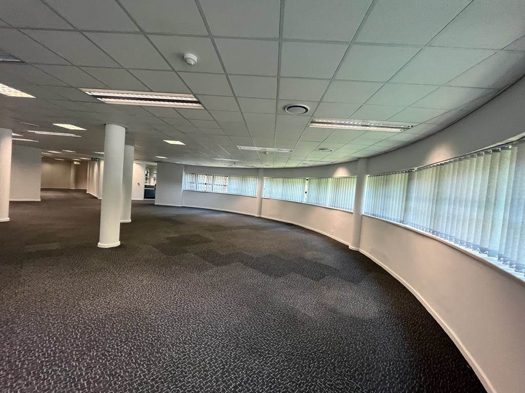 822  m² Commercial space in Parktown photo number 18