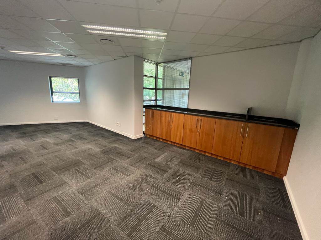 822  m² Commercial space in Parktown photo number 9