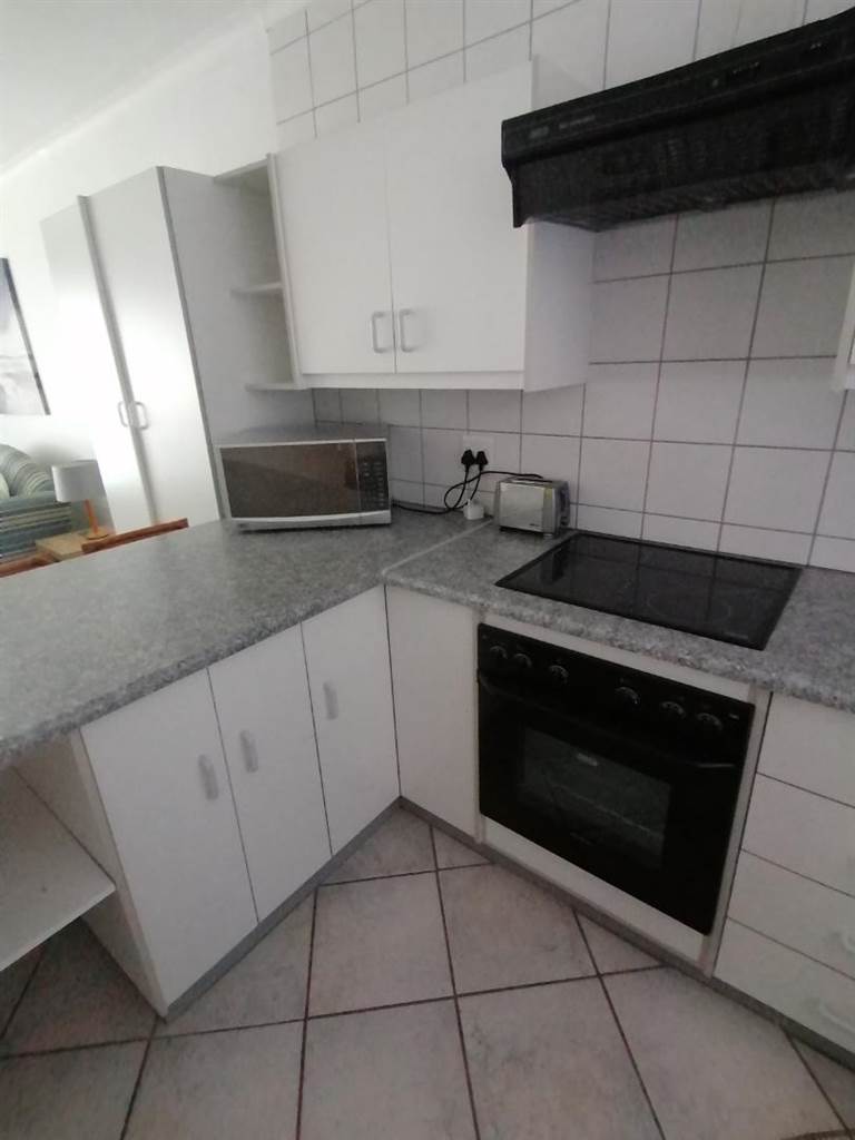 2 Bed Apartment in Hartenbos photo number 24