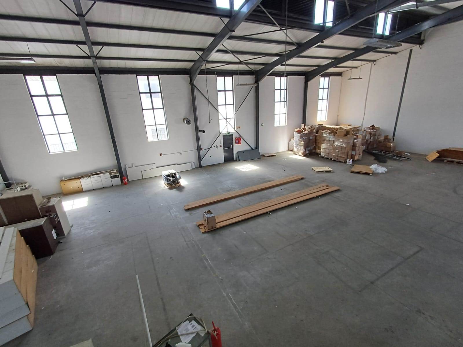 647  m² Industrial space in Capricorn photo number 4