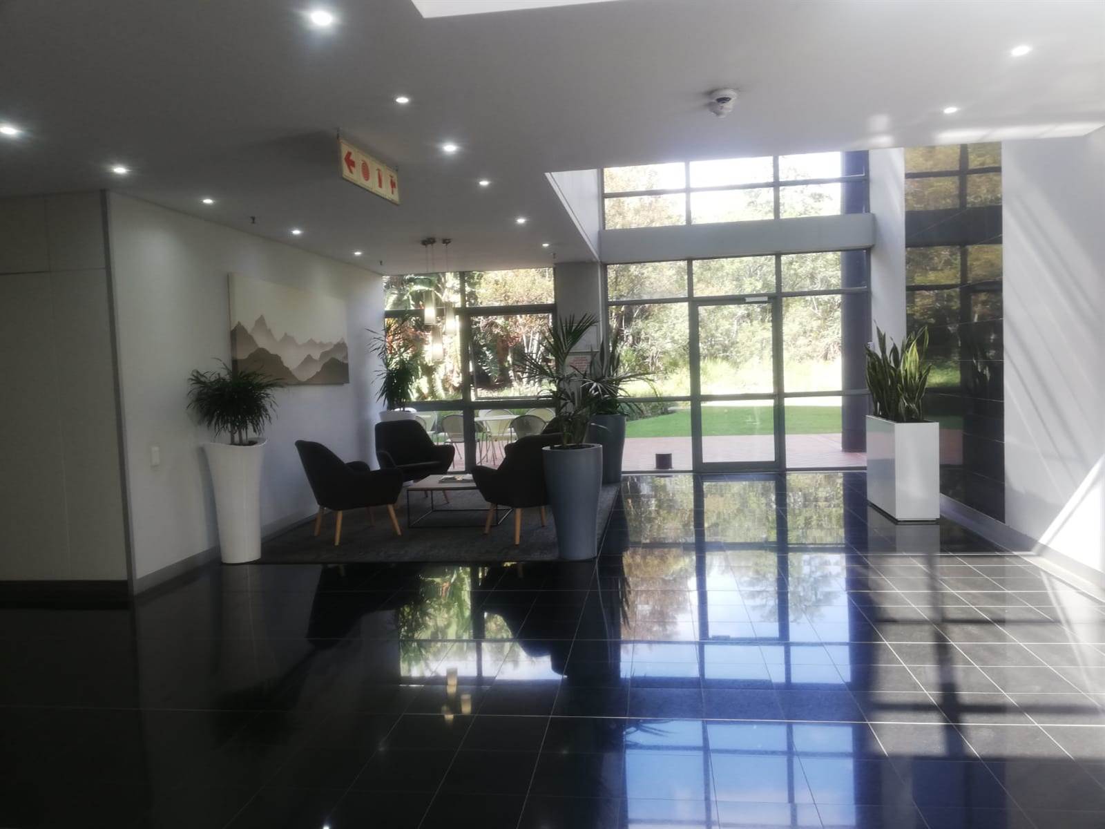 375.4  m² Commercial space in Woodmead photo number 8