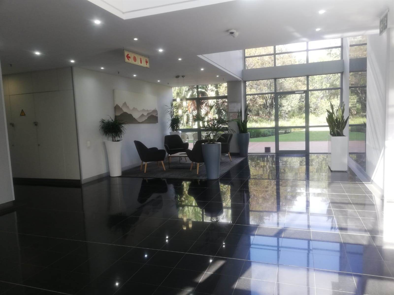 375.4  m² Commercial space in Woodmead photo number 7