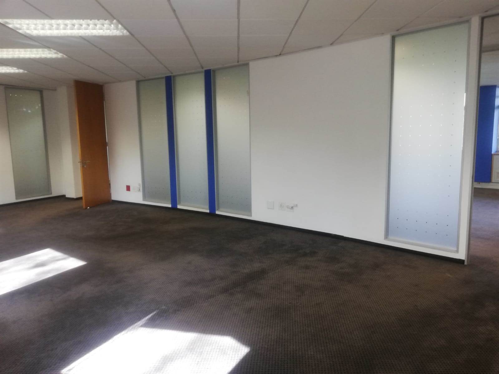 375.4  m² Commercial space in Woodmead photo number 17
