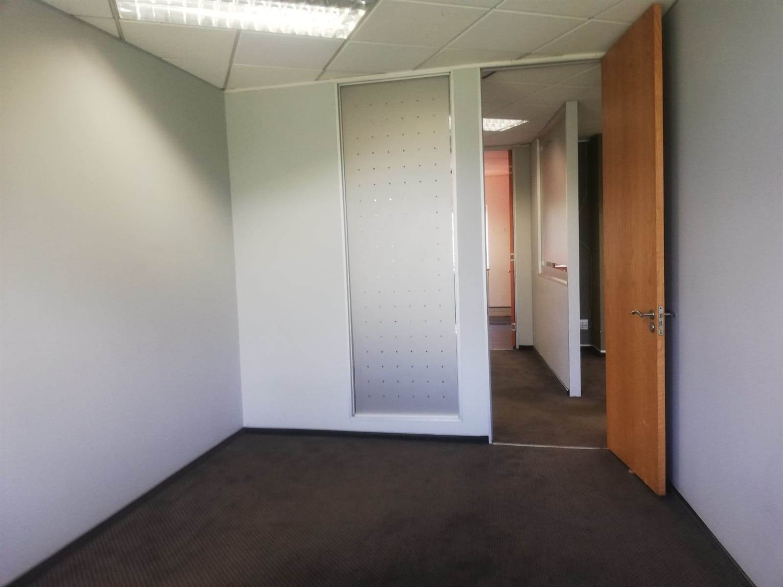 375.4  m² Commercial space in Woodmead photo number 21