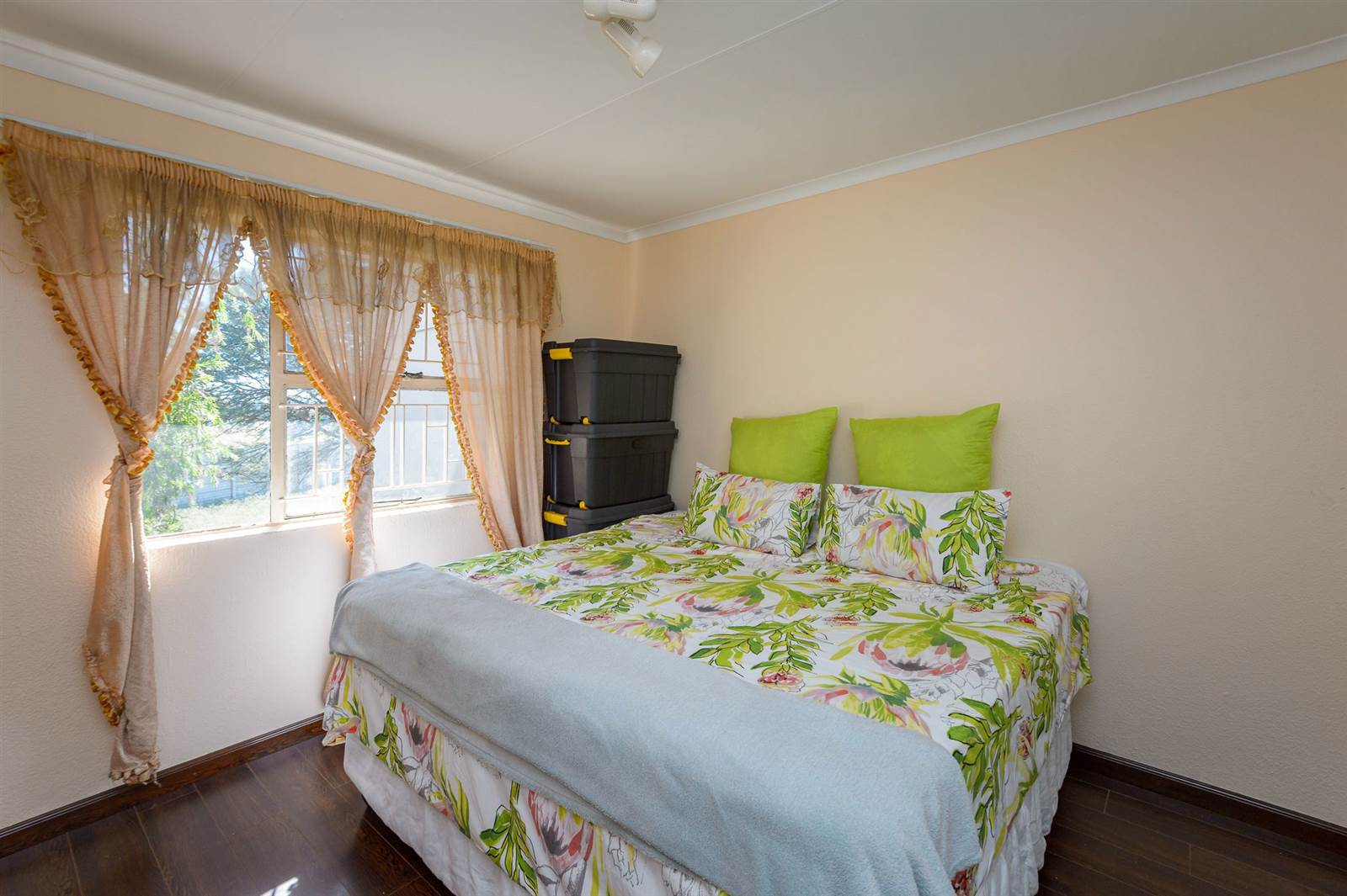 2 Bed Apartment in Impala Park photo number 8