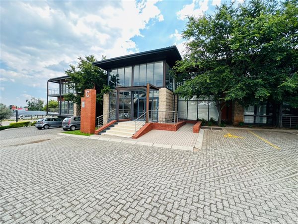 465  m² Commercial space in Meyersdal