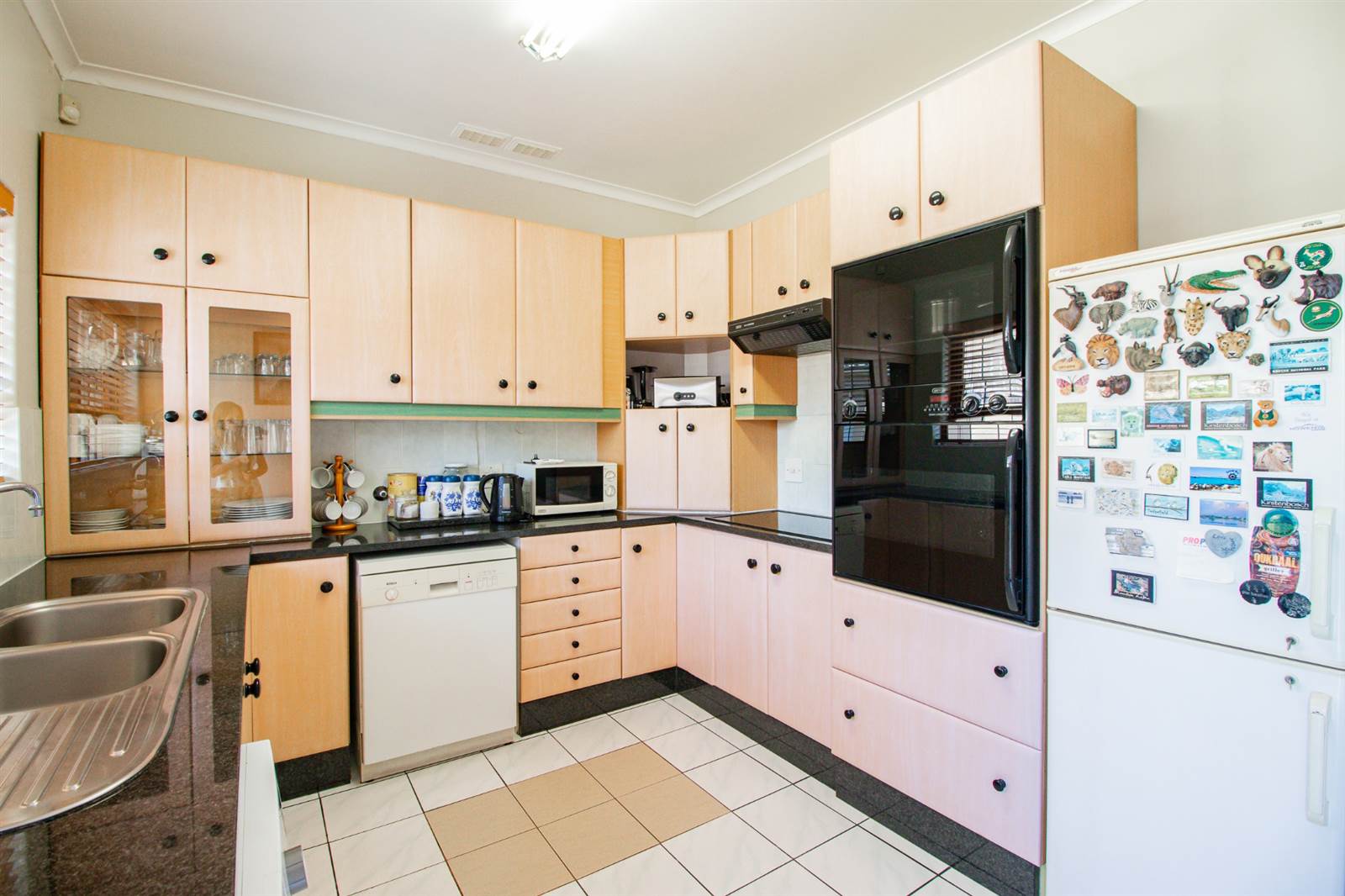 3 Bed House in Milnerton Central photo number 8