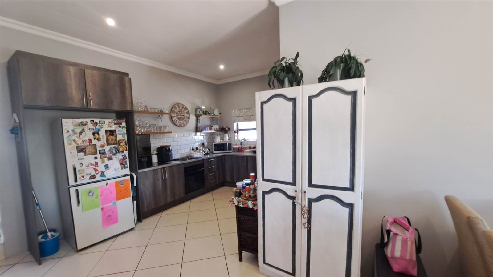 3 Bed House in Hartbeespoort Dam photo number 13