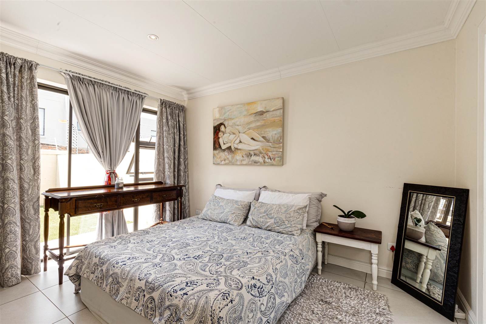 2 Bed Cluster in Lonehill photo number 12