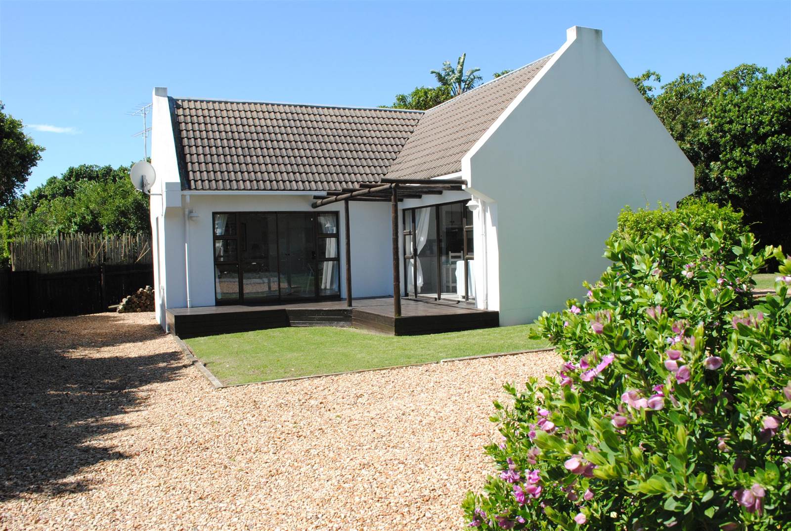 2 Bed House in St Francis Bay photo number 1
