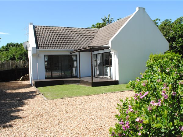 2 Bed House in St Francis Bay