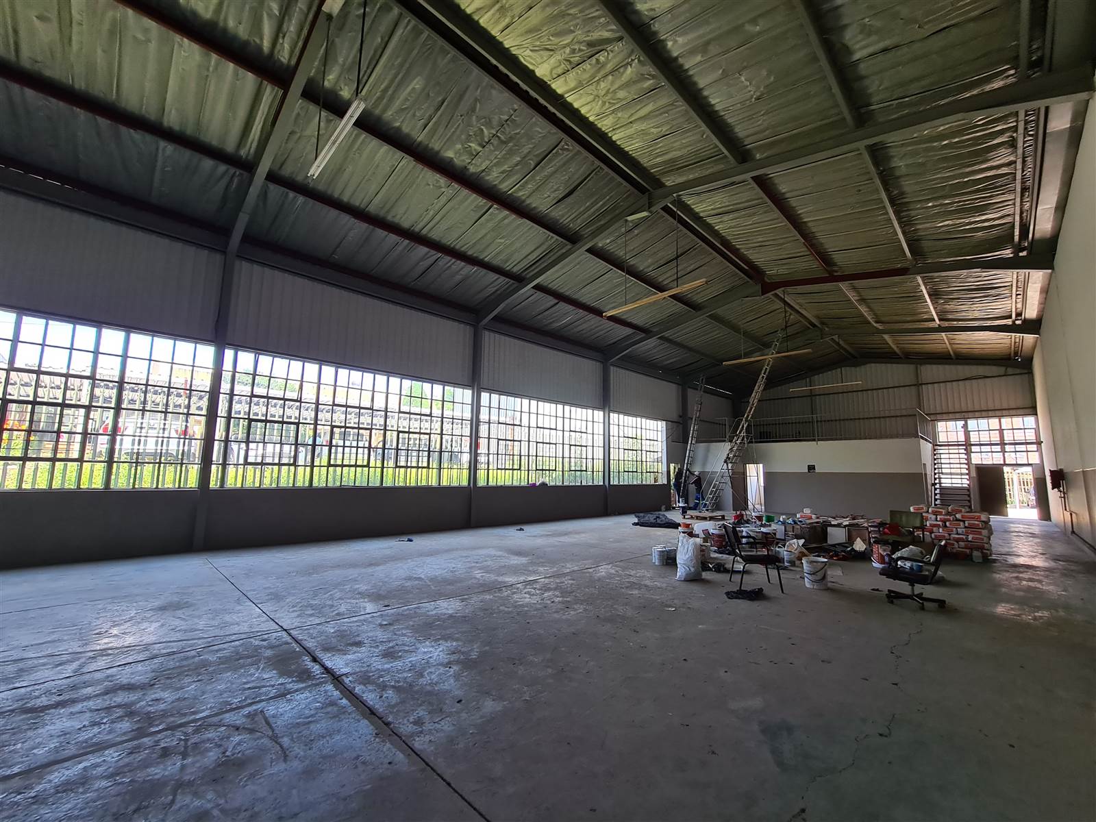568  m² Industrial space in Sebenza photo number 6