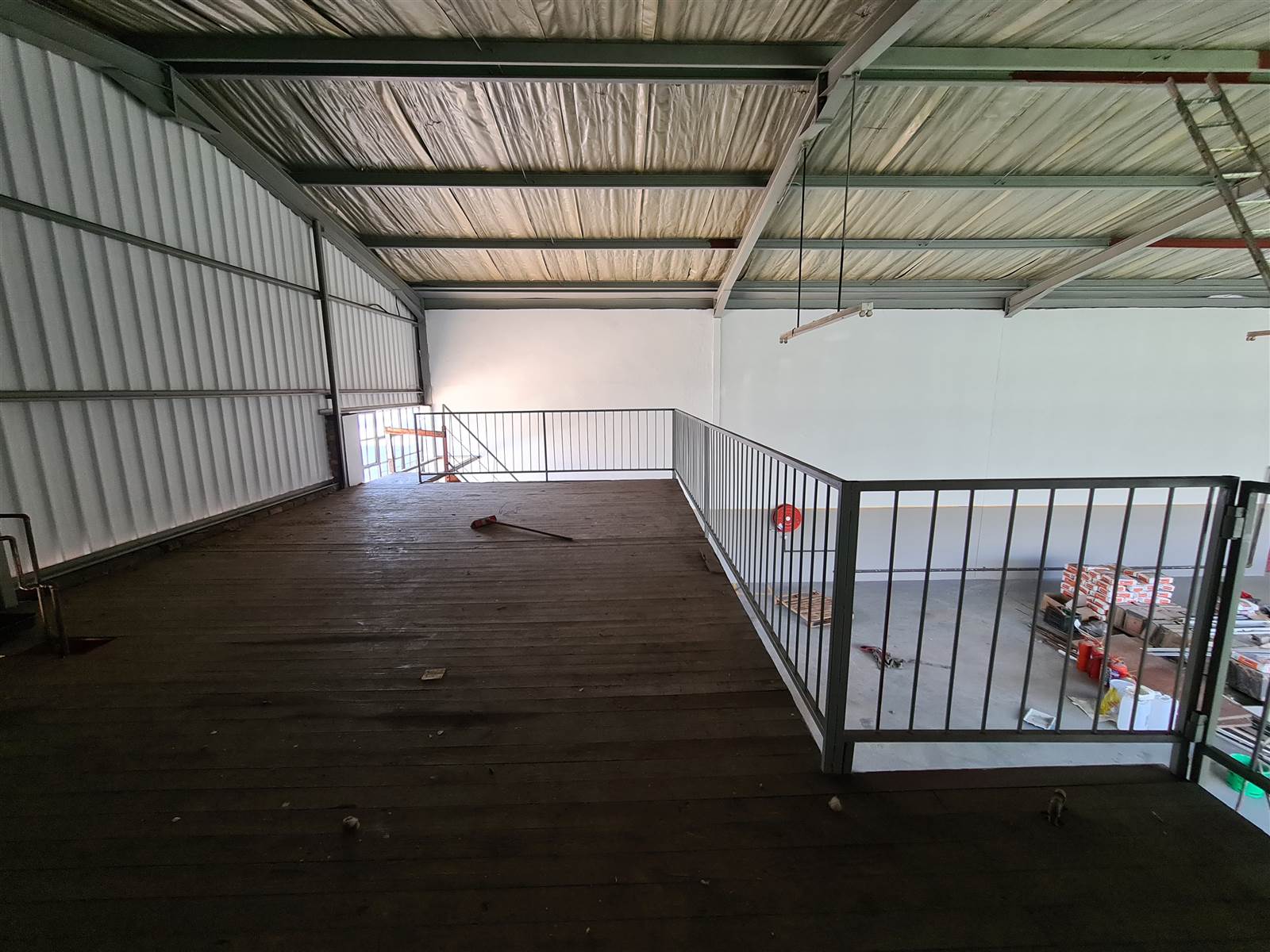 568  m² Industrial space in Sebenza photo number 13