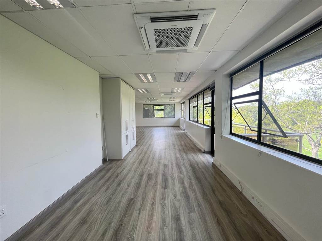 160  m² Commercial space in Lonehill photo number 8