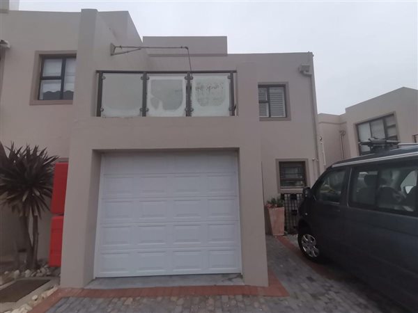 3 Bedroom House 3 Bedroom House
