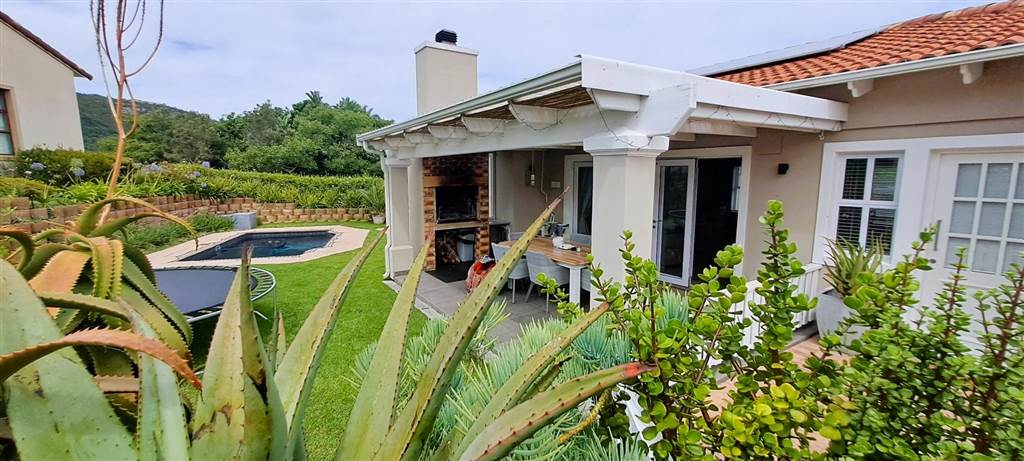 3 Bed House in Plettenberg Bay photo number 26
