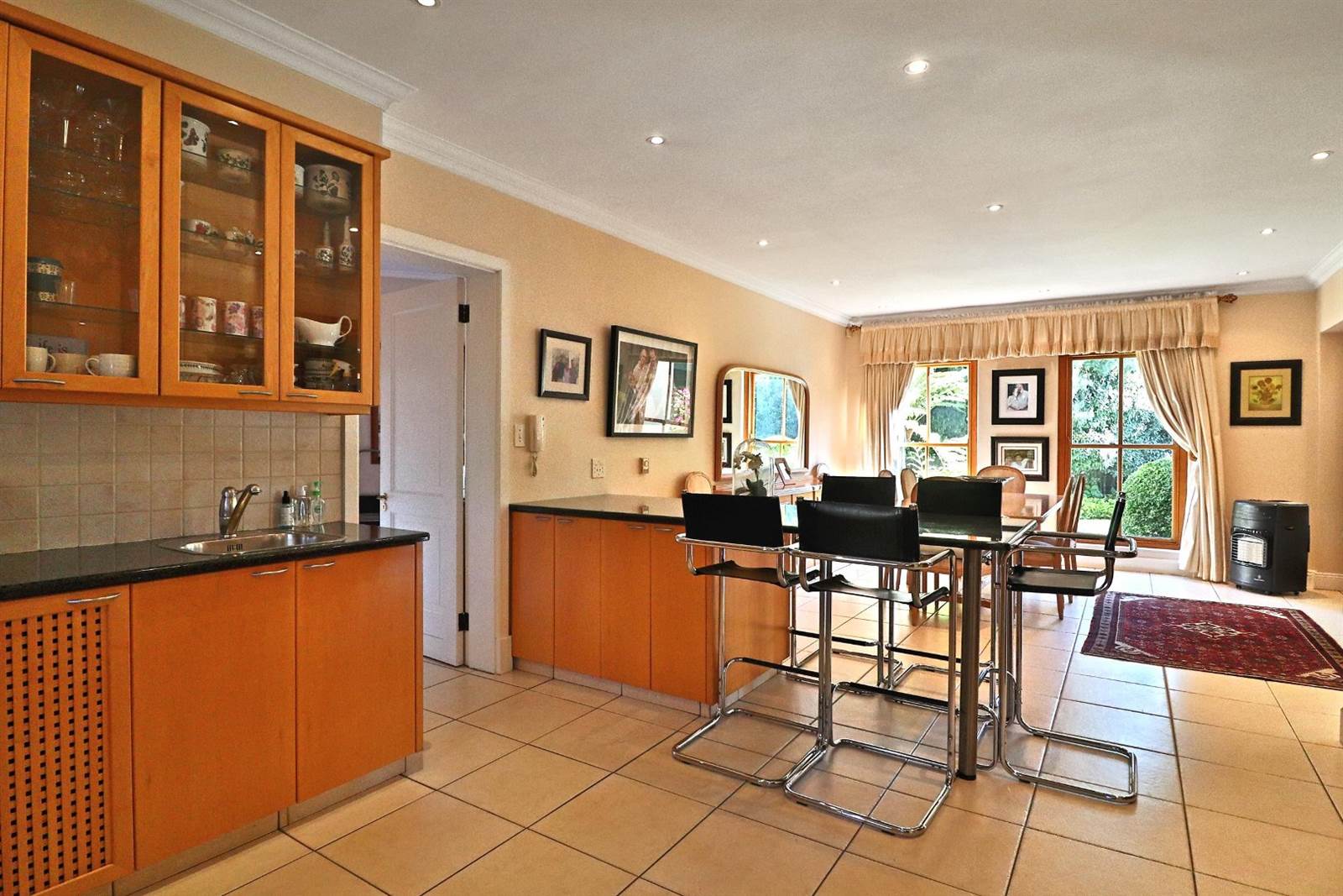 4 Bed House in Bryanston photo number 17