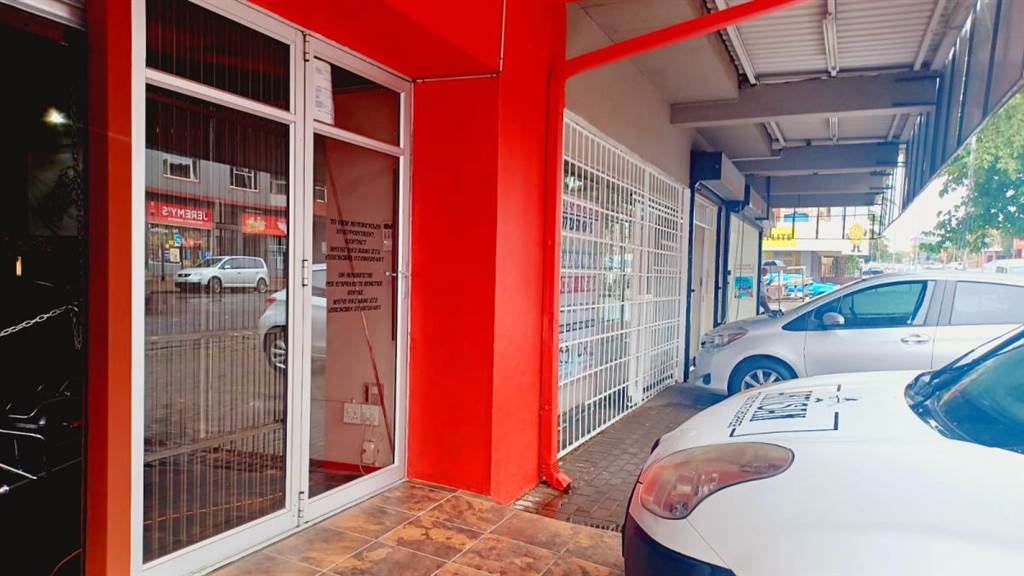 183  m² Commercial space in Bloemfontein photo number 6