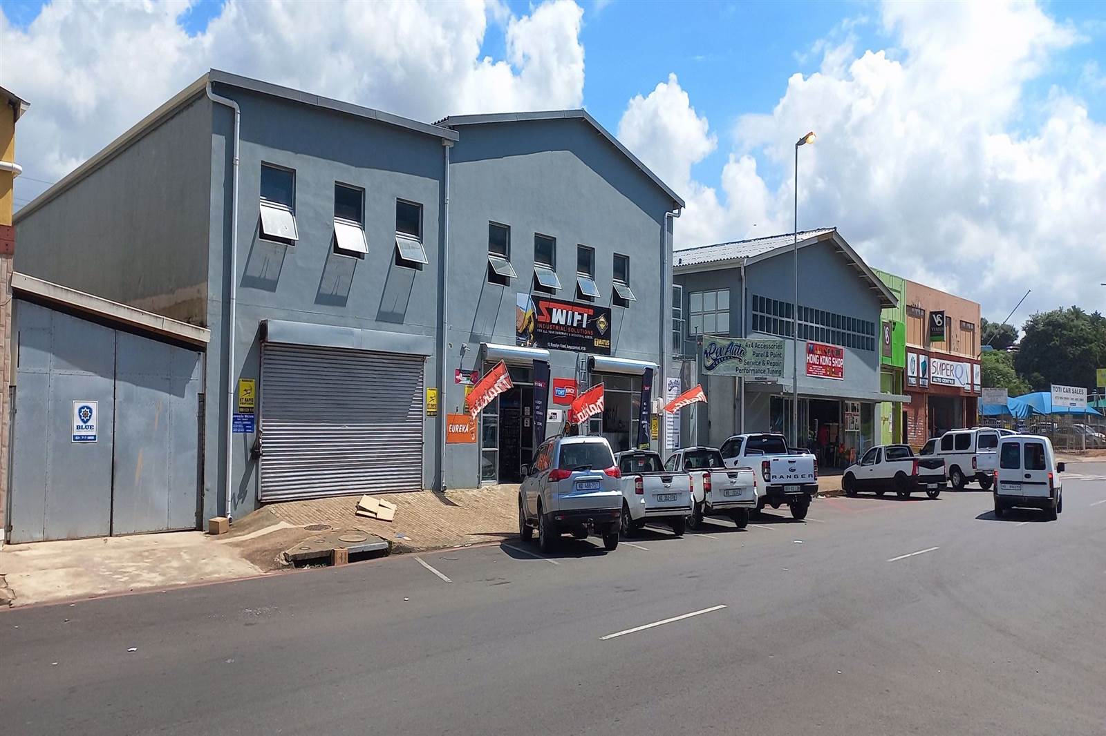 Commercial space in Amanzimtoti photo number 1