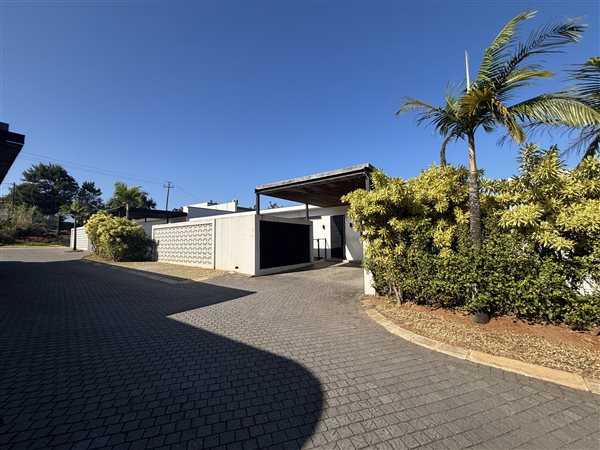 2 Bedroom Townhouse 2 Bedroom Townhouse
