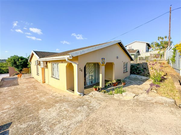 4.5 Bed House in Newlands West