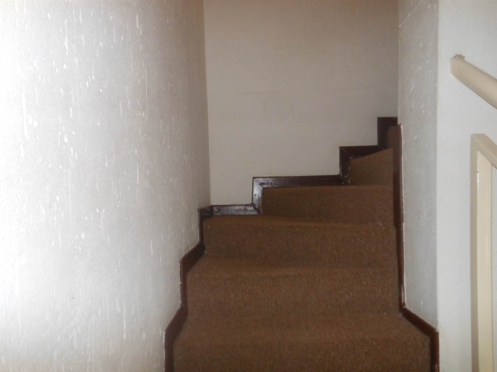 2 Bed Duplex in Greenstone Hill photo number 11