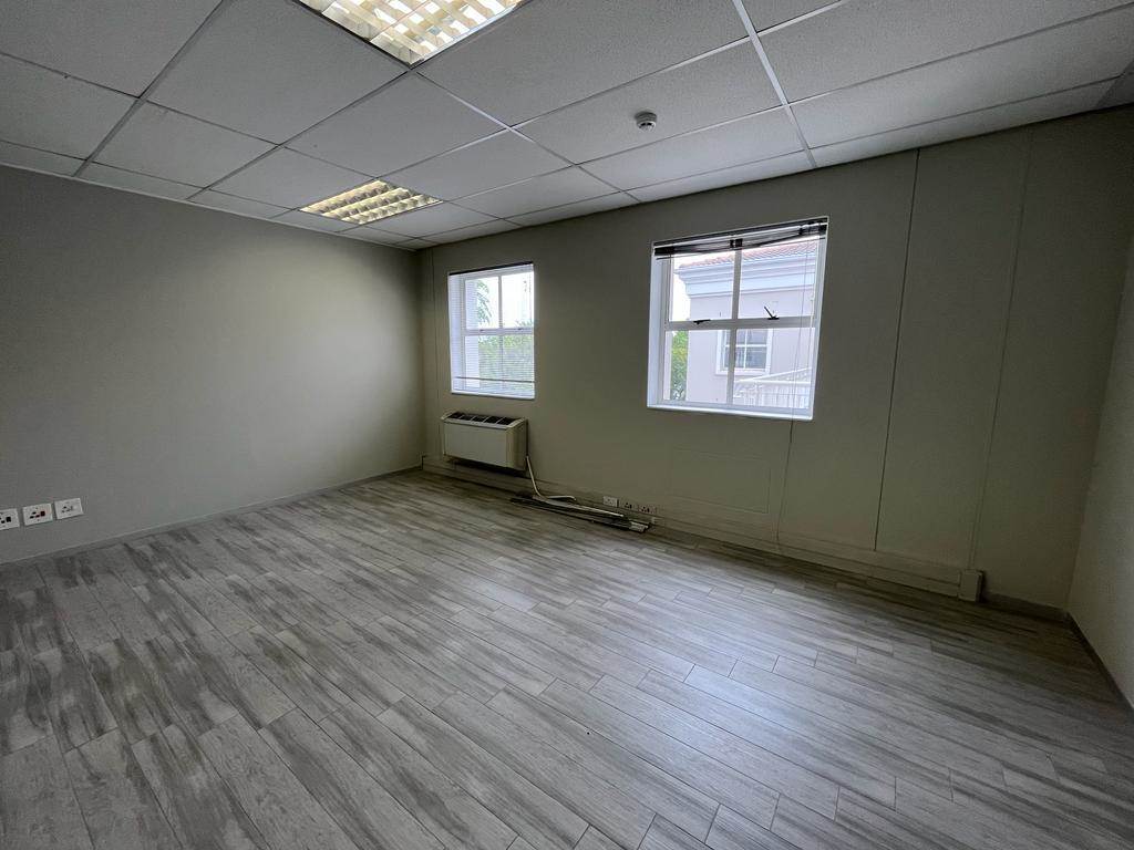 25  m² Commercial space in Bryanston photo number 6