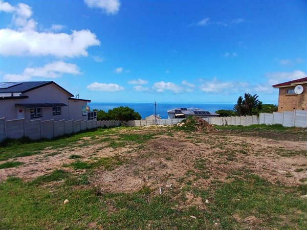 770 m² Land available in Dana Bay