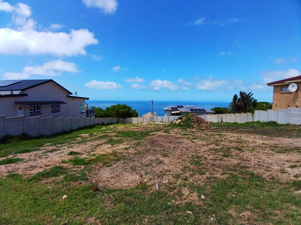 770 m² Land available in Dana Bay photo number 1