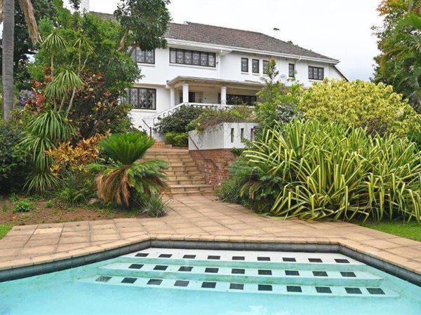 5 Bedroom House 5 Bedroom House