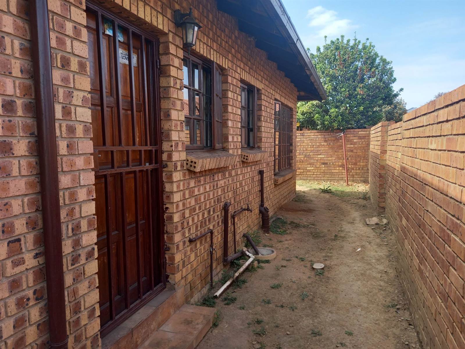 3 Bed House in Witbank Central photo number 29