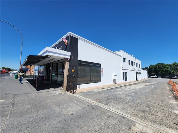 120  m² Commercial space