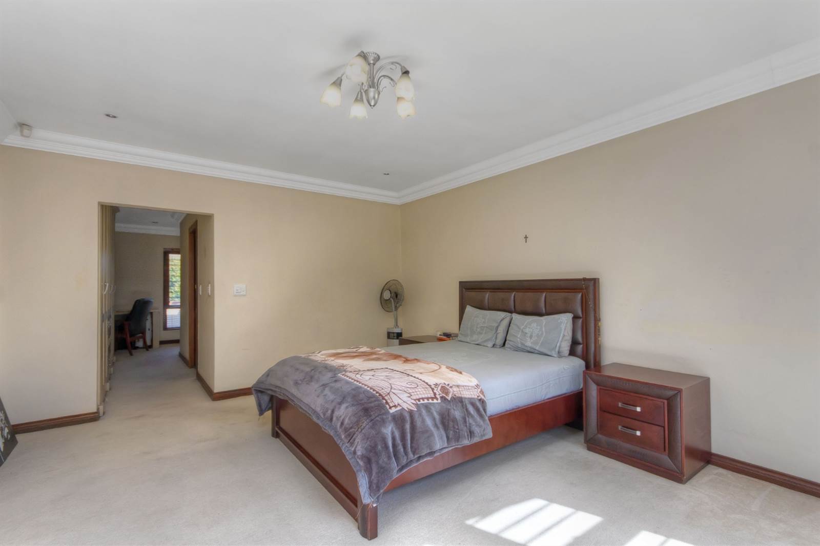 5 Bed House in Bryanston photo number 29
