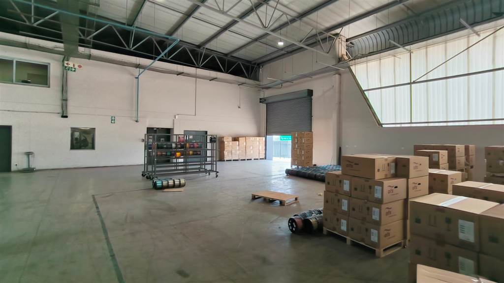 6099  m² Industrial space in Silverton photo number 12