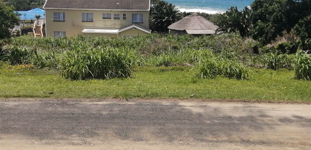 1305 m² Land available in Port Edward photo number 10
