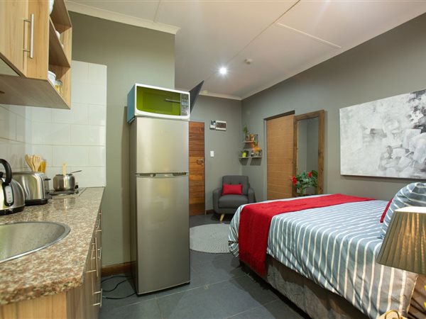 1 Bed Apartment