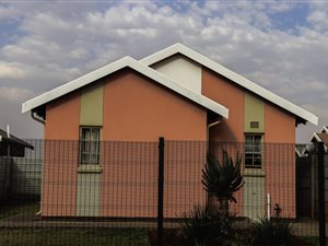 House in Meyerton