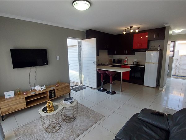 2 Bedroom Townhouse 2 Bedroom Townhouse