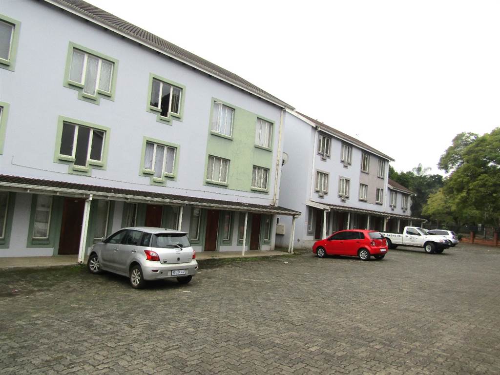 1 Bed Apartment in Scottsville photo number 2
