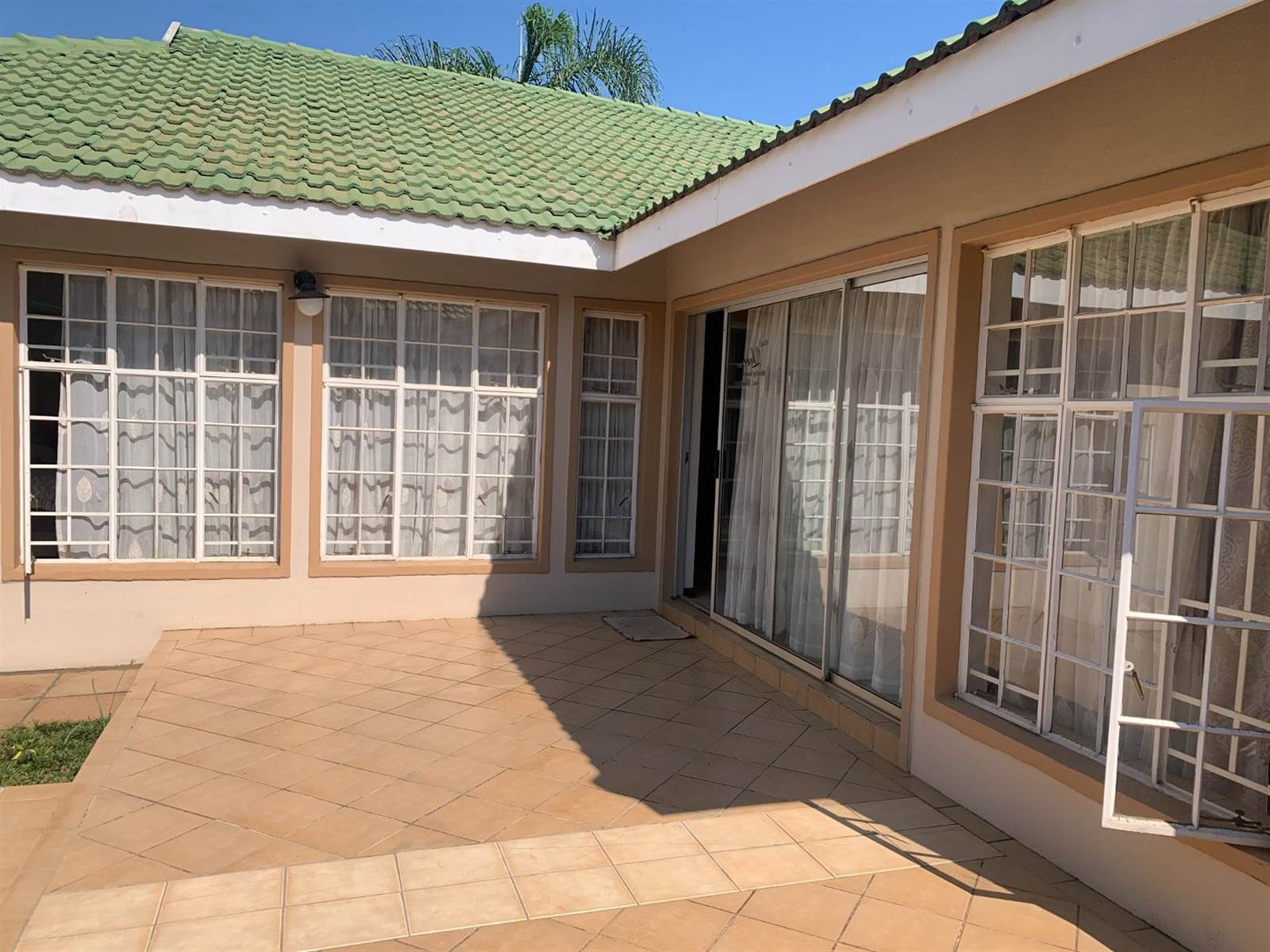 3 Bed Townhouse in Mokopane photo number 1