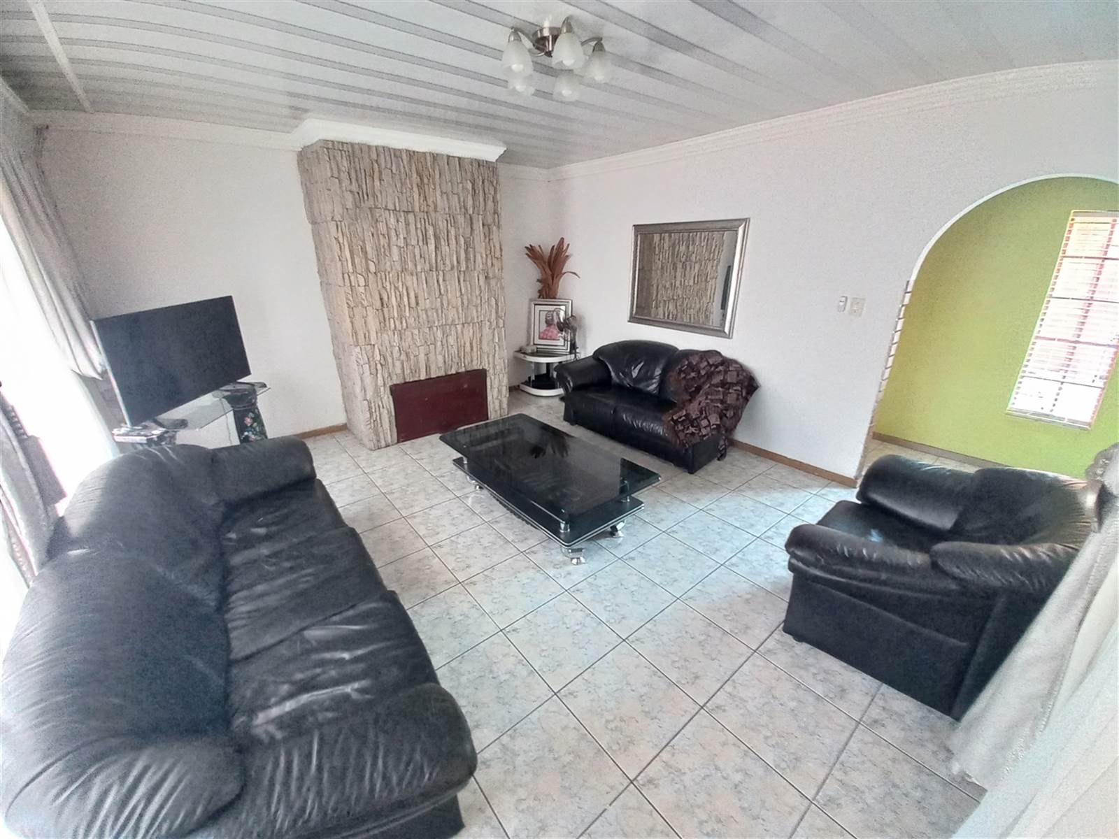 4 Bed House in Atteridgeville photo number 18