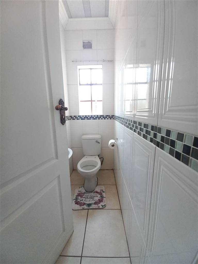 4 Bed House in Atteridgeville photo number 21
