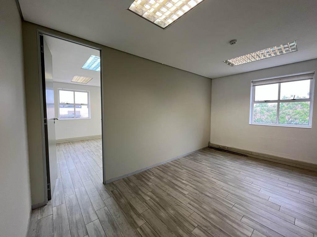 45  m² Commercial space in Bryanston photo number 14