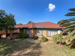 House in Kempton Park Ext 2