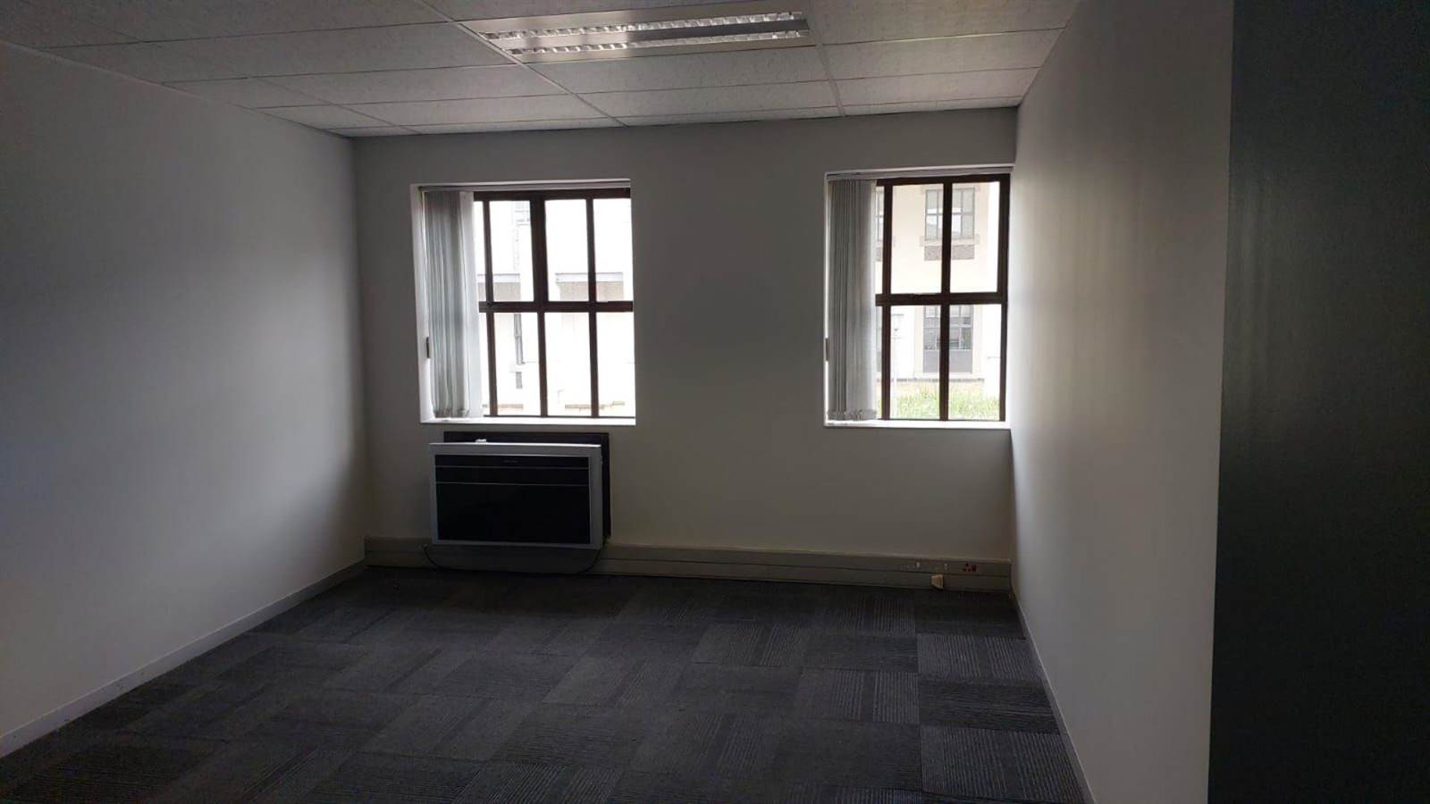 386  m² Commercial space in Bryanston photo number 9
