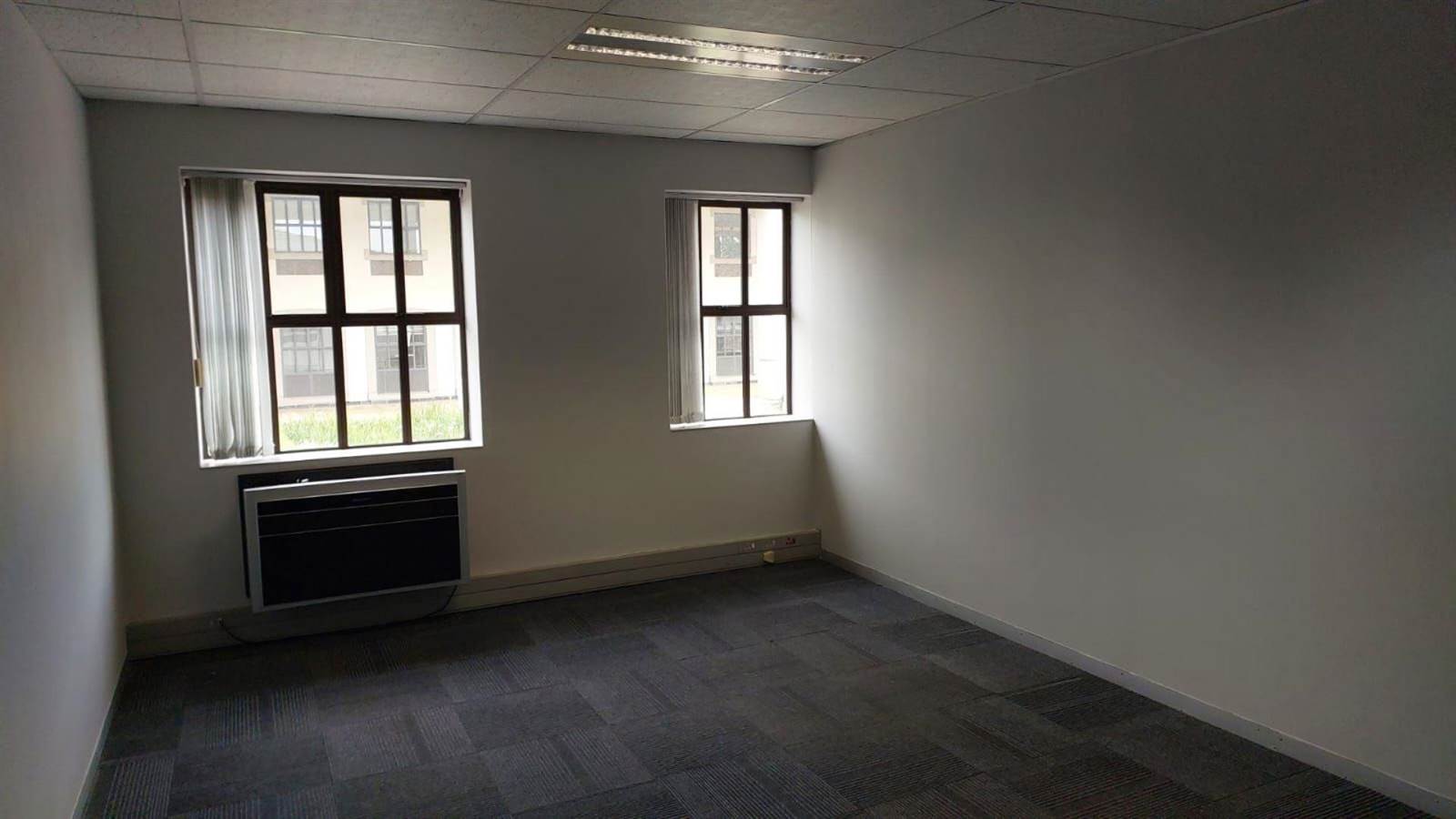 386  m² Commercial space in Bryanston photo number 11