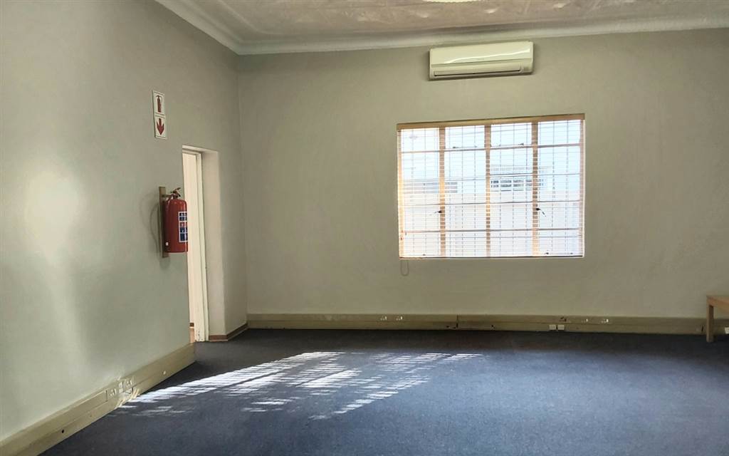 Office space in Benoni CBD photo number 9