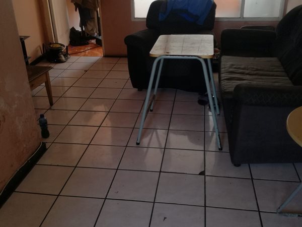 1.5 Bedroom Flat 1.5 Bedroom Flat