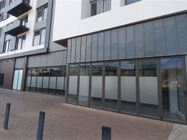 265  m² Commercial space