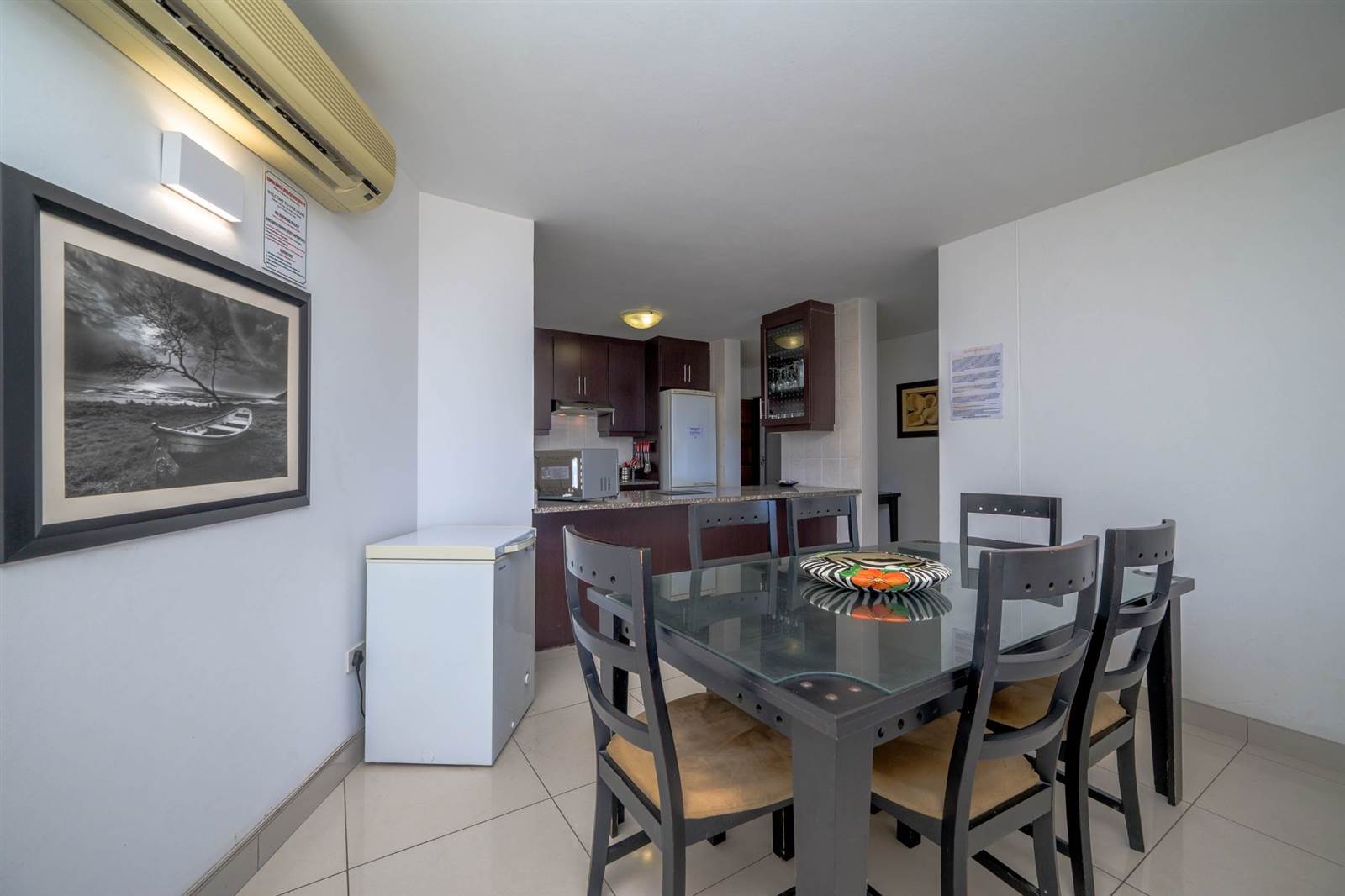 3 Bed Apartment in Umhlanga Rocks photo number 10